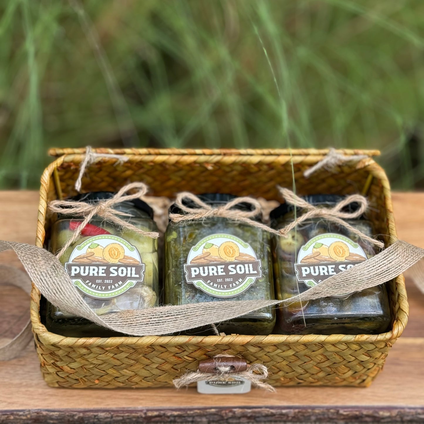 Small Basket: The Condiment Jars